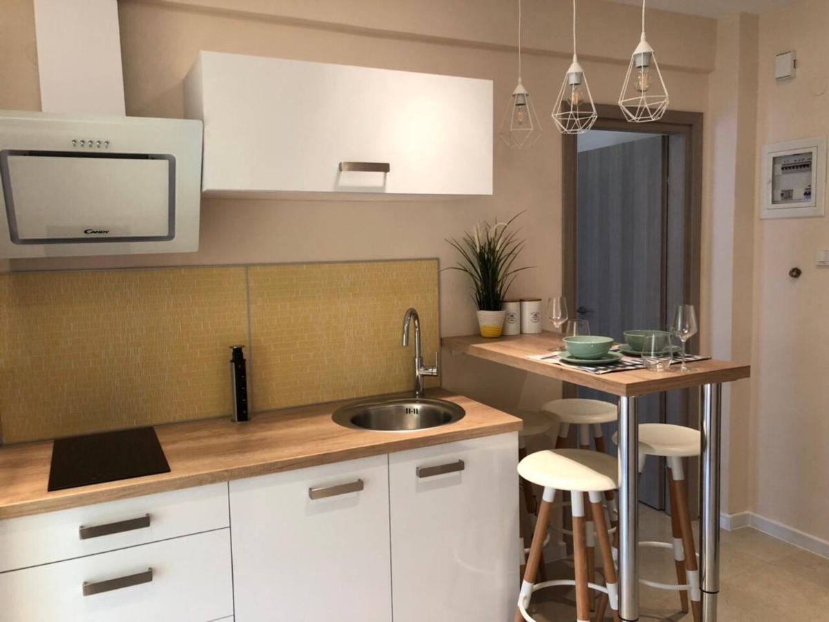 Relax Apartment Peraía エクステリア 写真