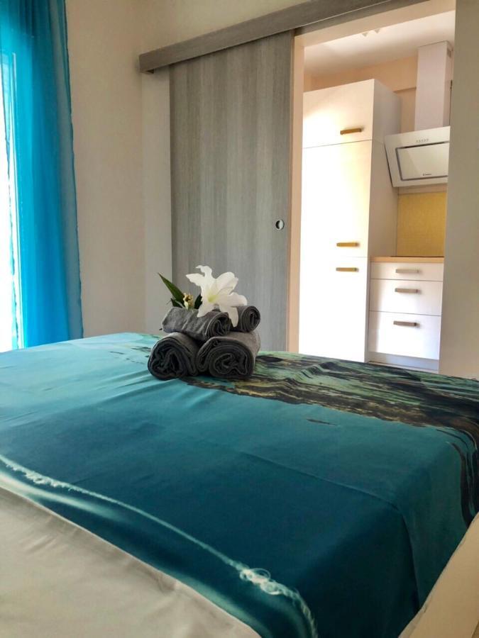 Relax Apartment Peraía エクステリア 写真